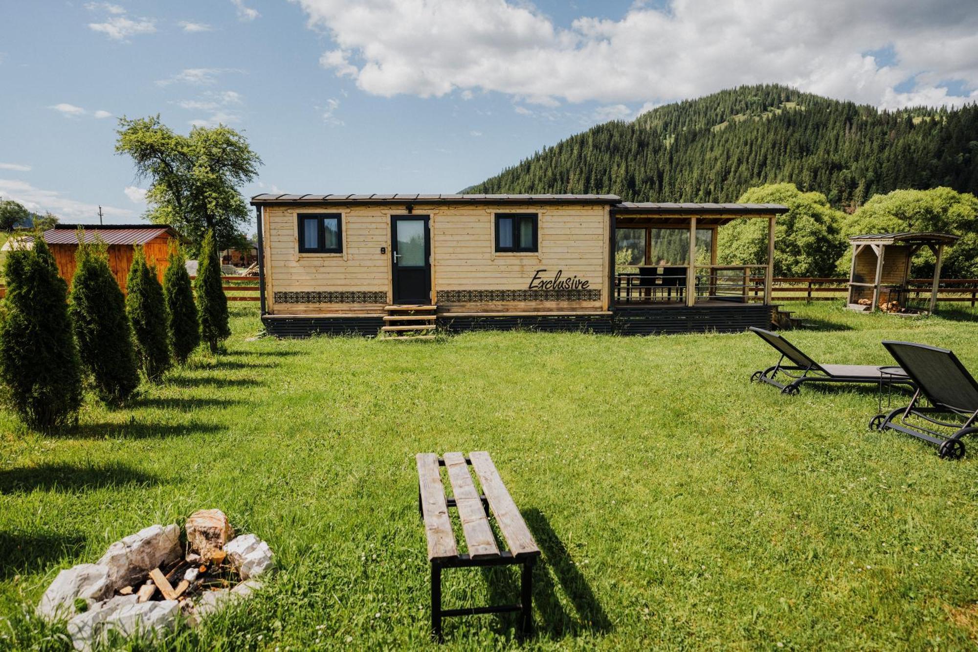 La Casuta Din Ciocanesti Exclusive Exterior photo